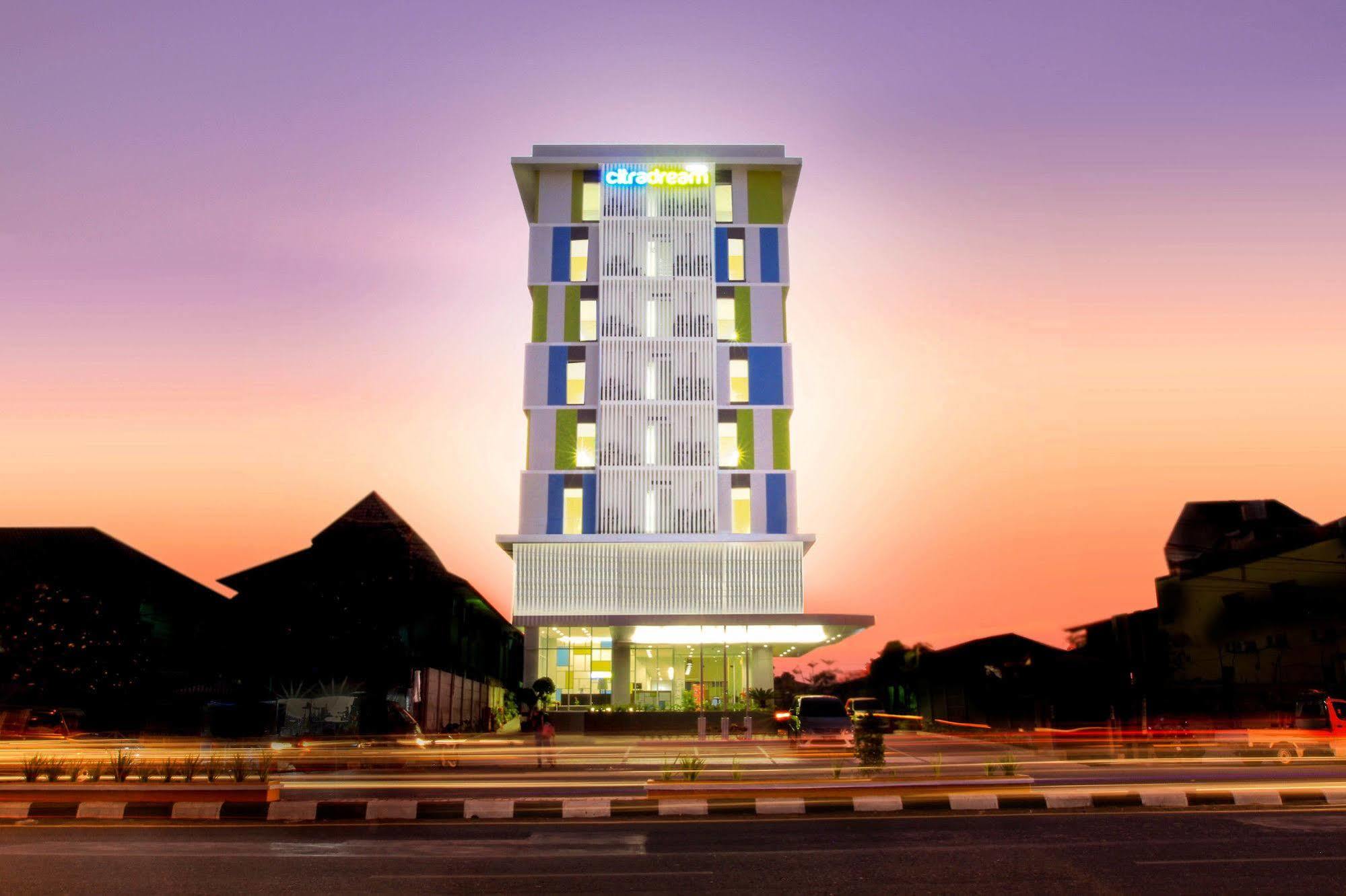 Hotel Citradream Cirebon Eksteriør bilde